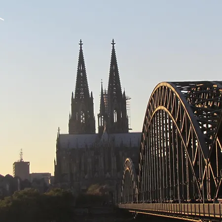 Fuer Trip Zwischen Koeln Und Dem Bergischem Land Apartamento Bergisch Gladbach